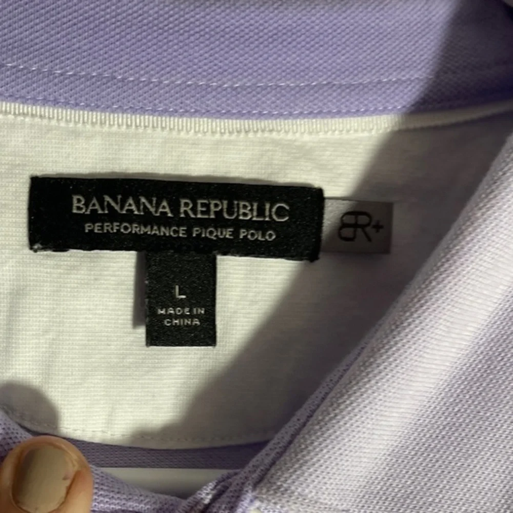 Banana Republic Performance Pique Polo‎ Lavender Color shirt
